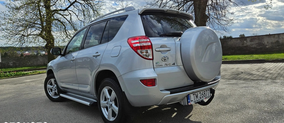Toyota RAV4 cena 44999 przebieg: 218600, rok produkcji 2010 z Wisła małe 211